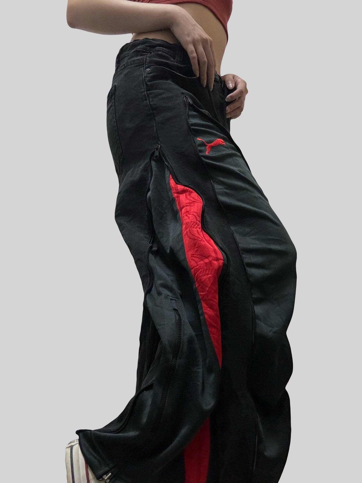 小個子版本: Red Puma Sweatpants X Black Jeans Remade #55