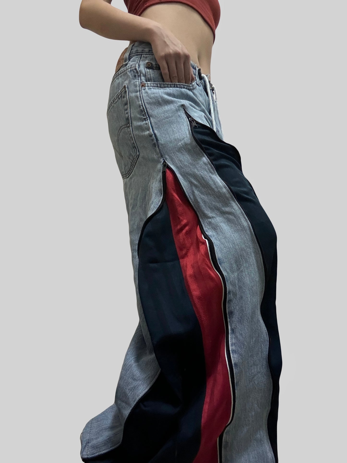 小個子版本: Blue and Red Nike Sweatpants X Levi’s Jeans Remade #67