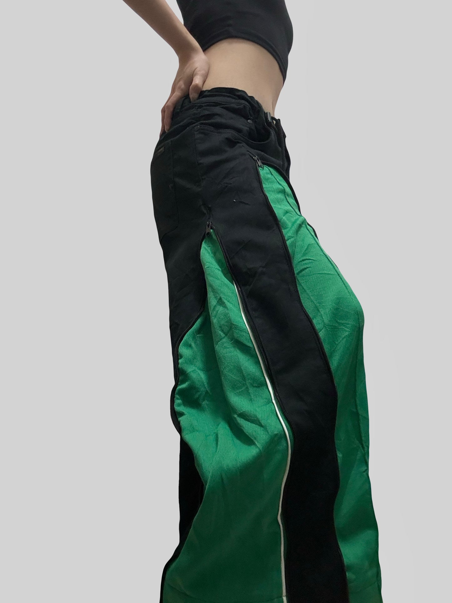 小個子版本: Green Sweatpants X Black Jeans Remade #57