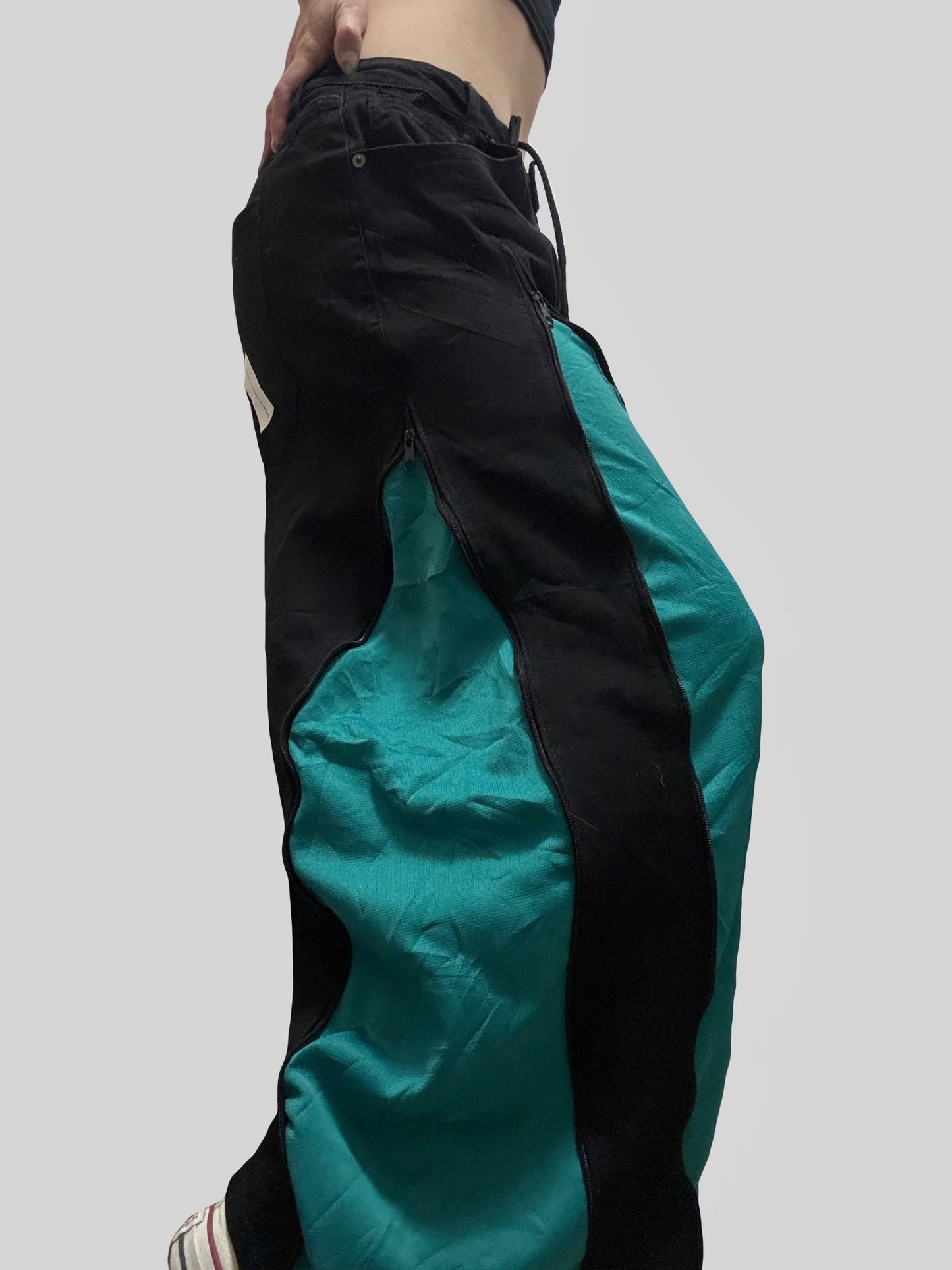 小個子版本: Green Adidas Sweatpants X Black Jeans Remade #60