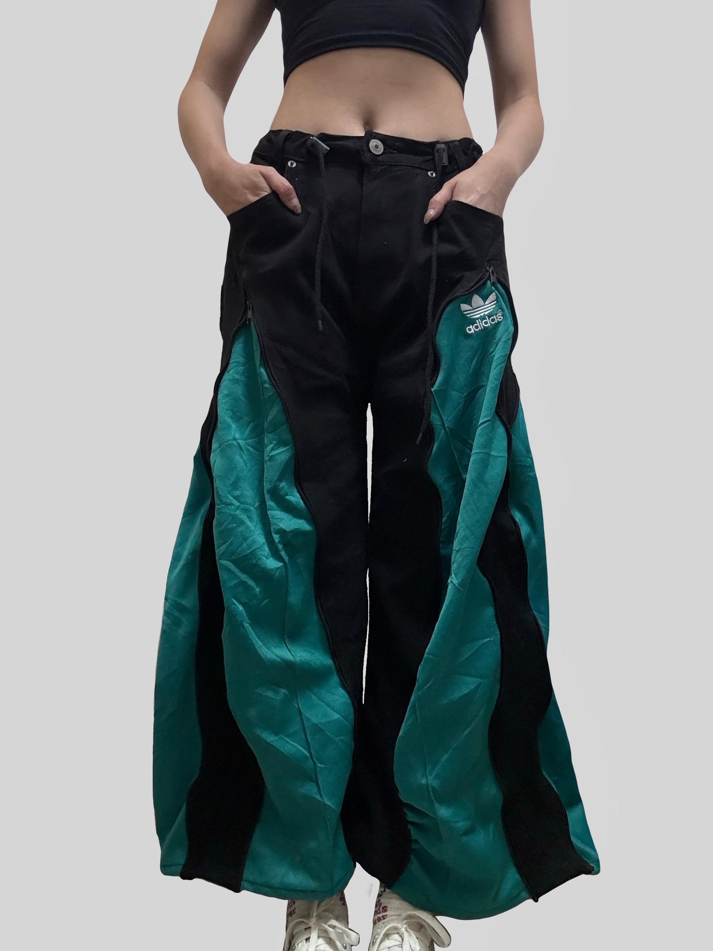 小個子版本: Green Adidas Sweatpants X Black Jeans Remade #60