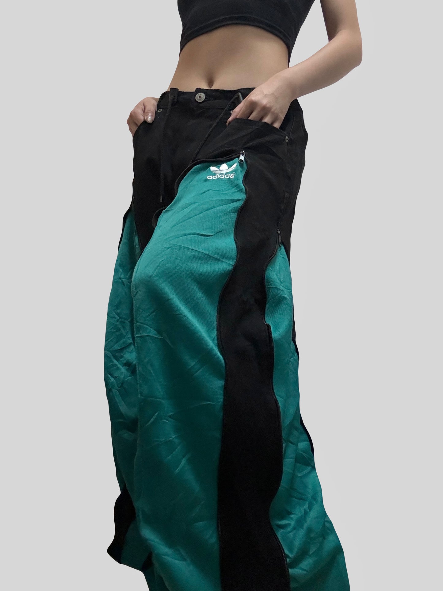 小個子版本: Green Adidas Sweatpants X Black Jeans Remade #60