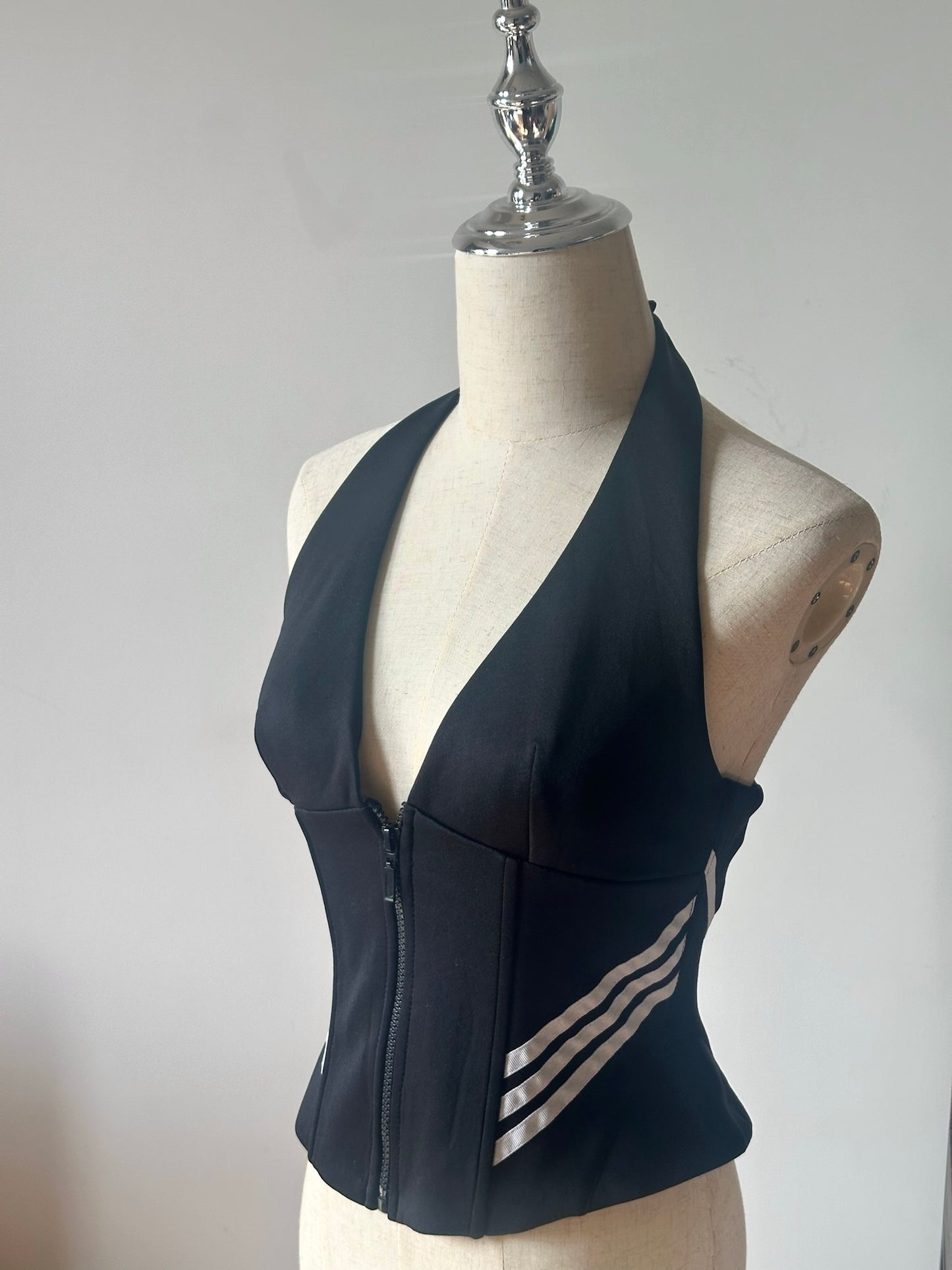 Adidas Remake Jennie Corset 🖤