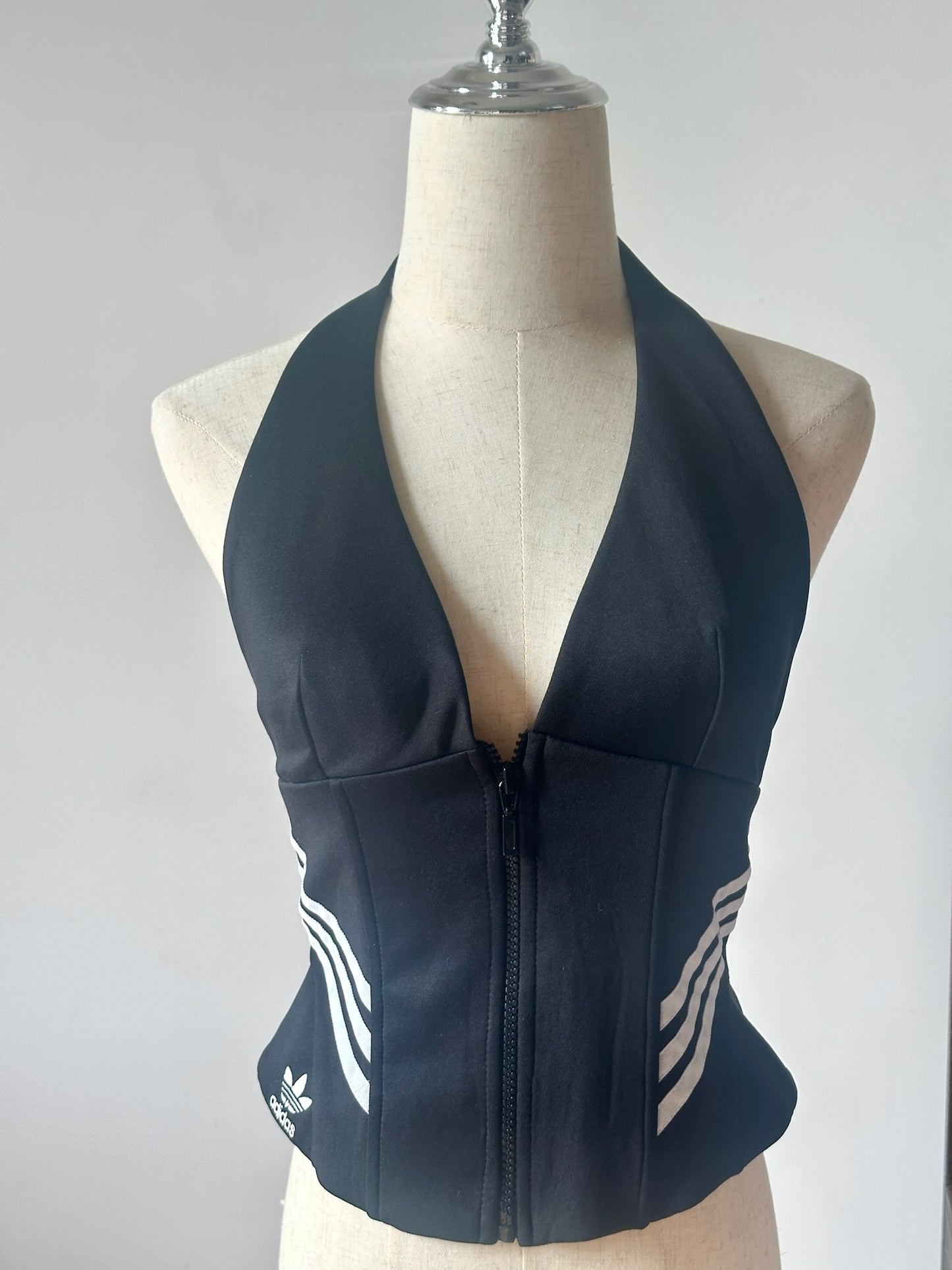 Adidas Remake Jennie Corset 🖤